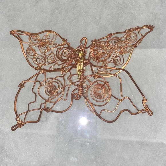 Large Bronze Butterfly Pin🦋 - Picture 3 of 3